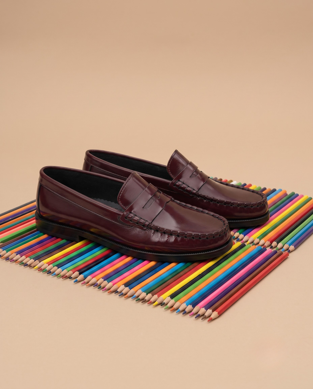 El problema que tienes con los mocasines NO es la talla. Es este.