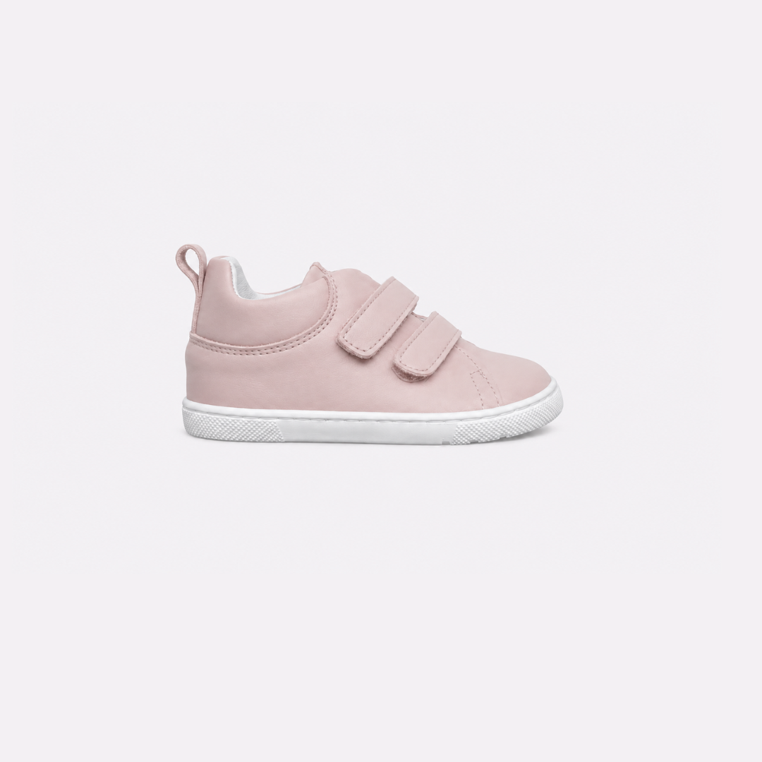 Deportivo rosa barefoot