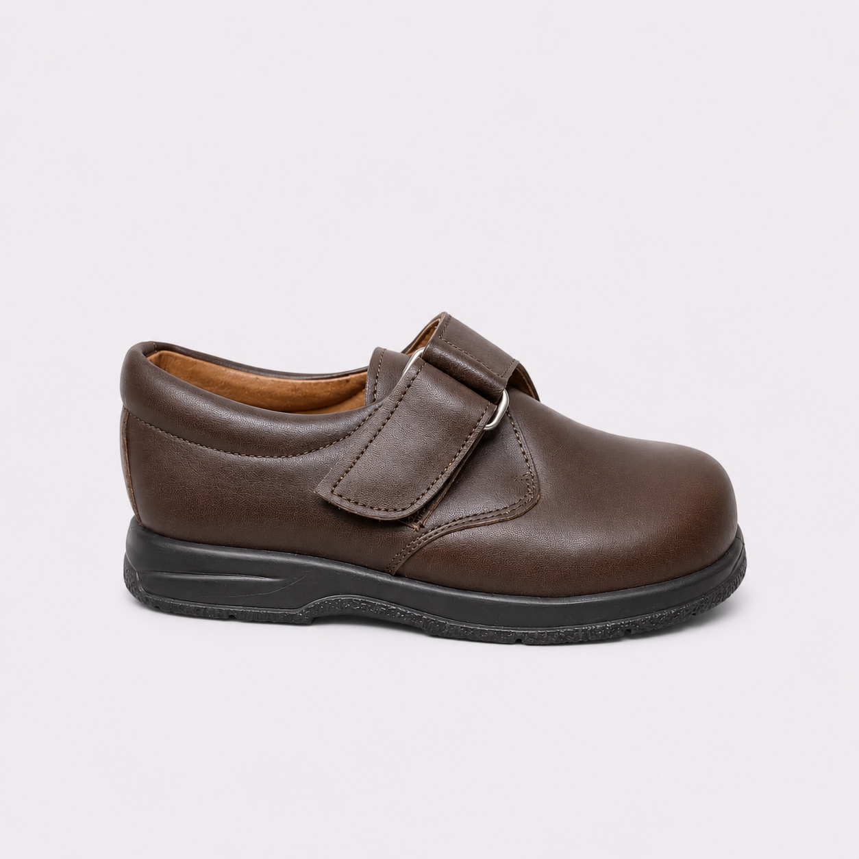 Zapato escolar marrón cierre velcro de piel