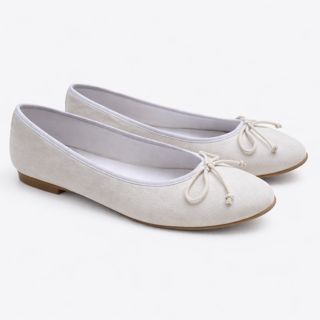 Bailarina de ante gris perla
