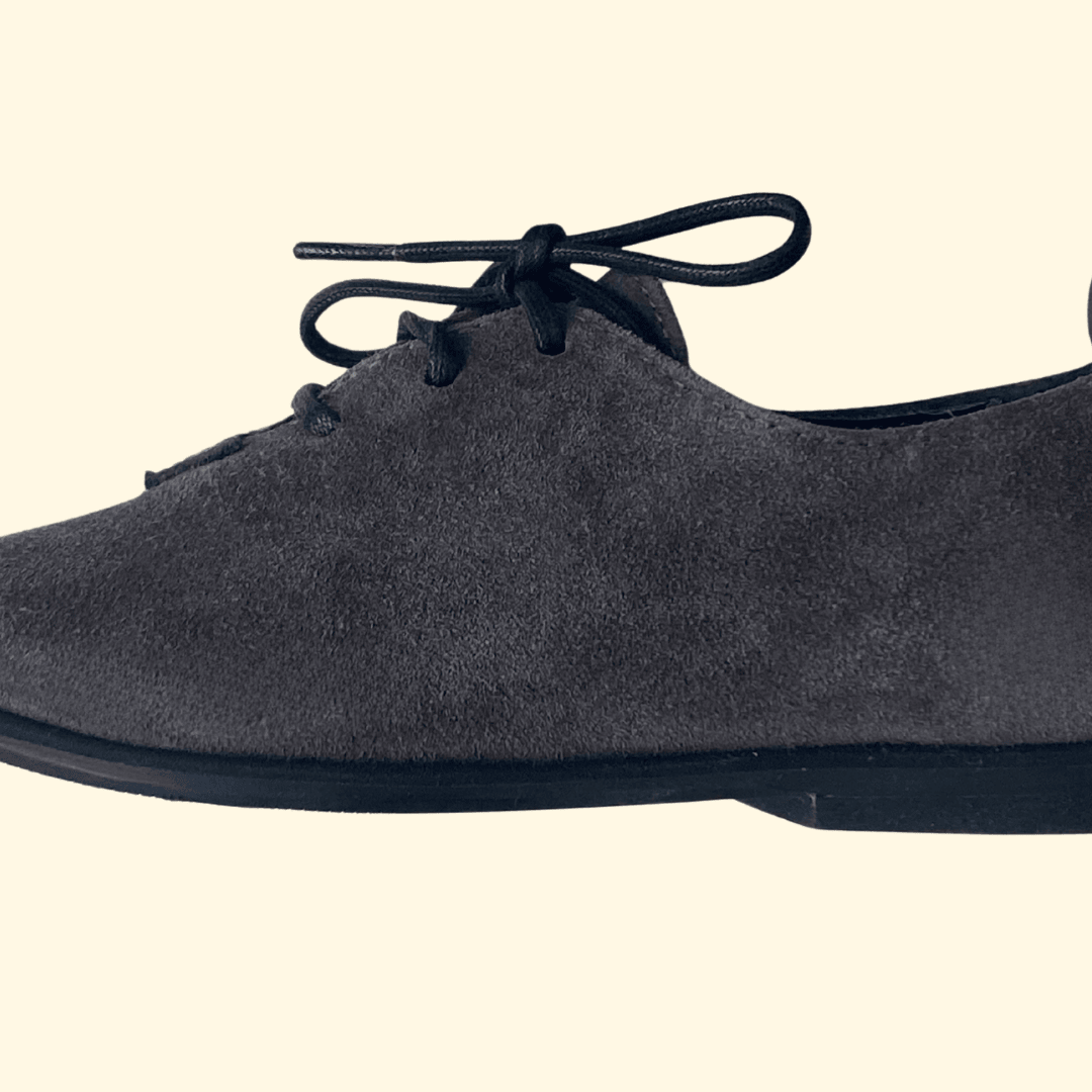 Zapato de Vestir Niño en Piel ante gris suela de cuero