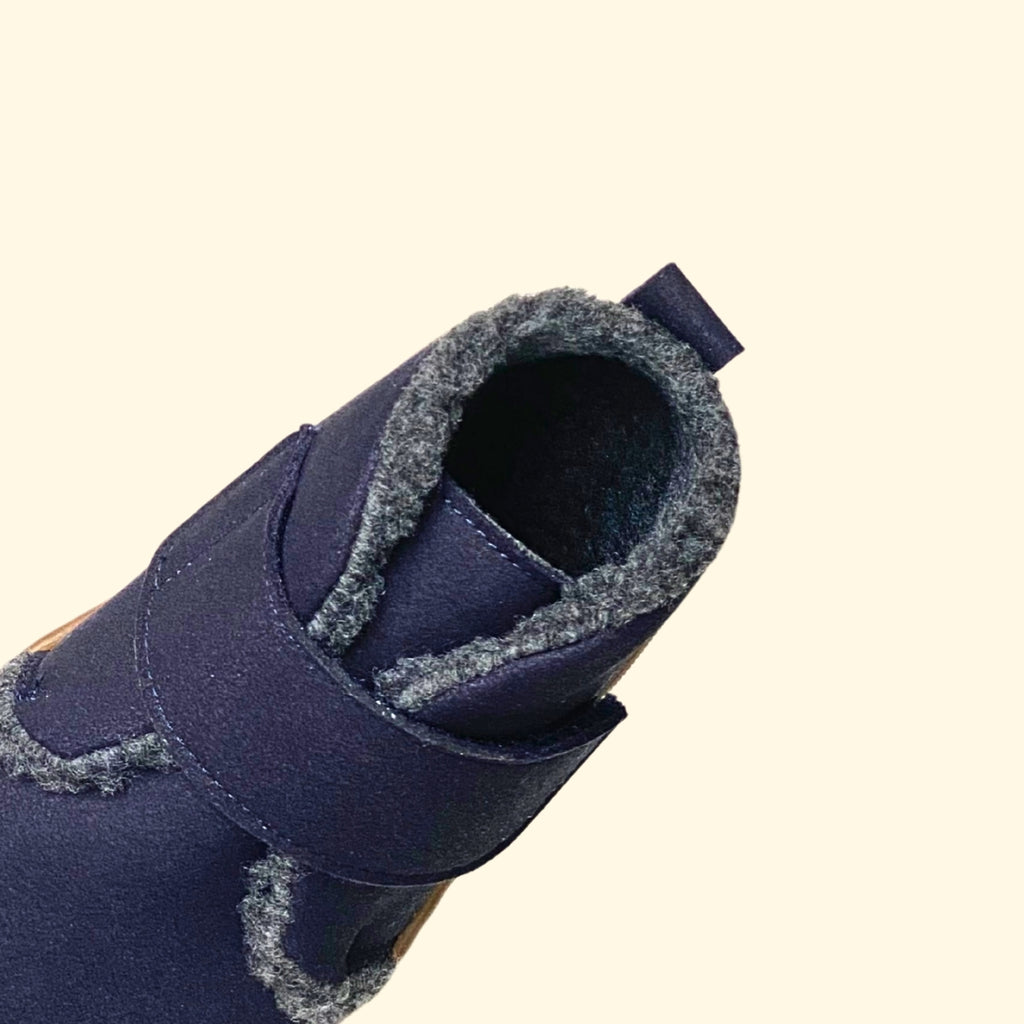 Bota borreguito de piel marino