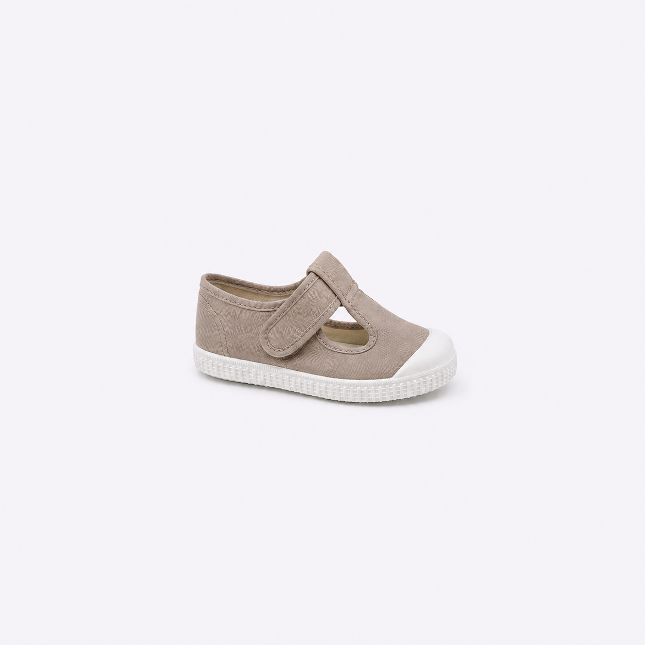 lord o peptito de lona de algodon hecho en España cierre de velcro en color taupe. tiendas Papos