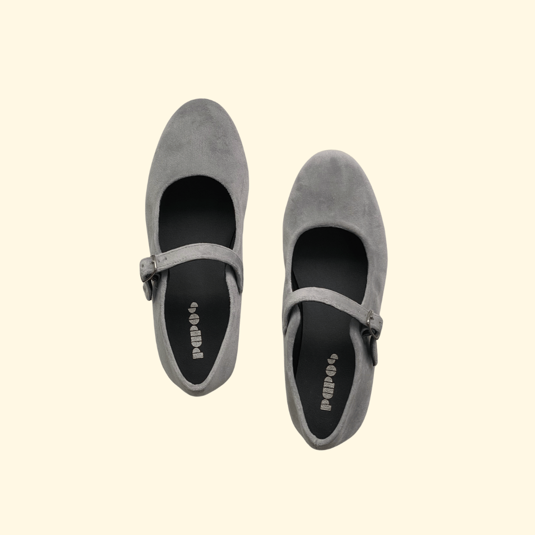 Lengua gris mercedes terciopelo