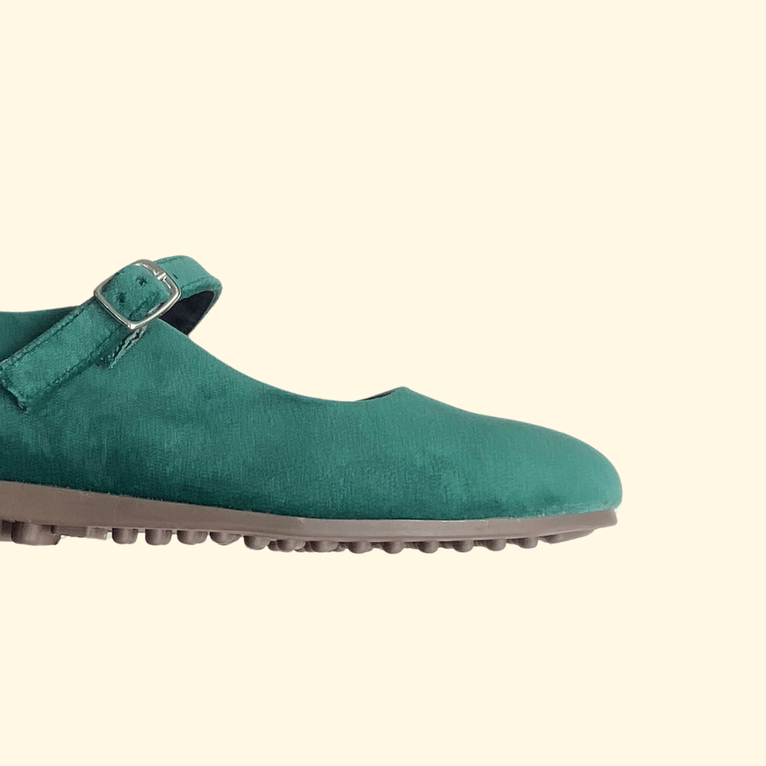 Lengua verde botella mercedes terciopelo