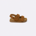 sandalia bio color camel con ajuste de velcro