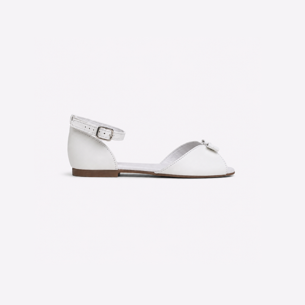 Sandalia de lazo blanco de piel