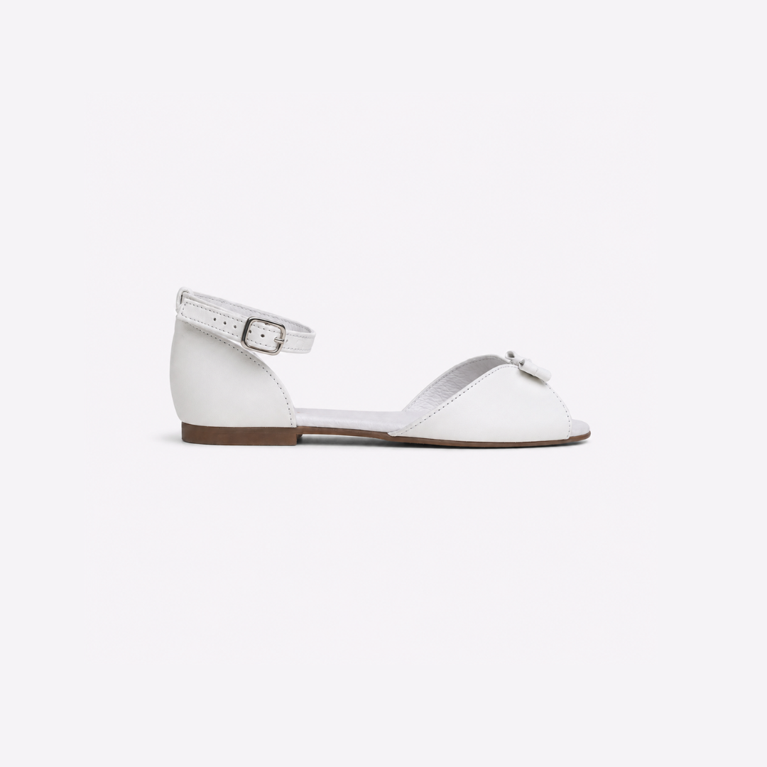 Sandalia de lazo blanco de piel