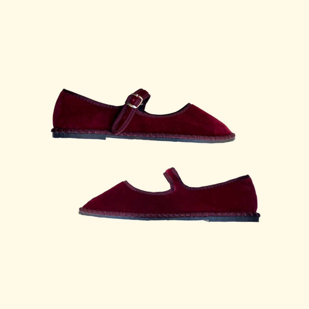 Veneciana con cierre de mercedes burdeos