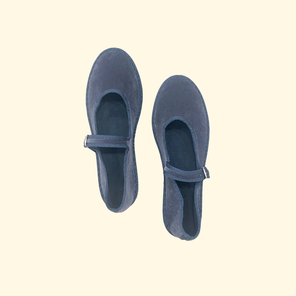 Veneciana con cierre de mercedes gris